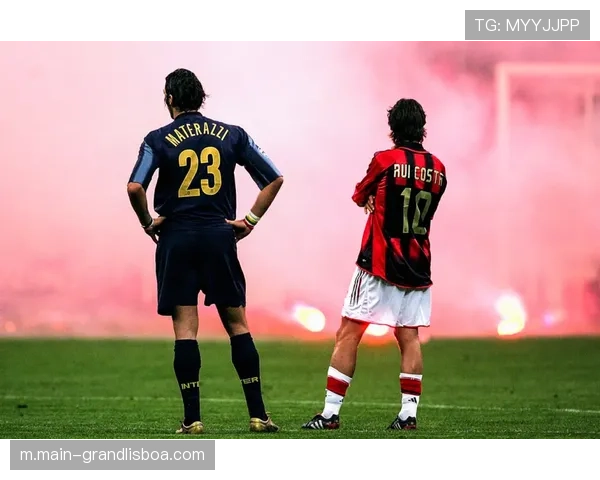 铃木彩艳聚焦帕尔马和世界杯，赞赏多纳鲁马精彩表现